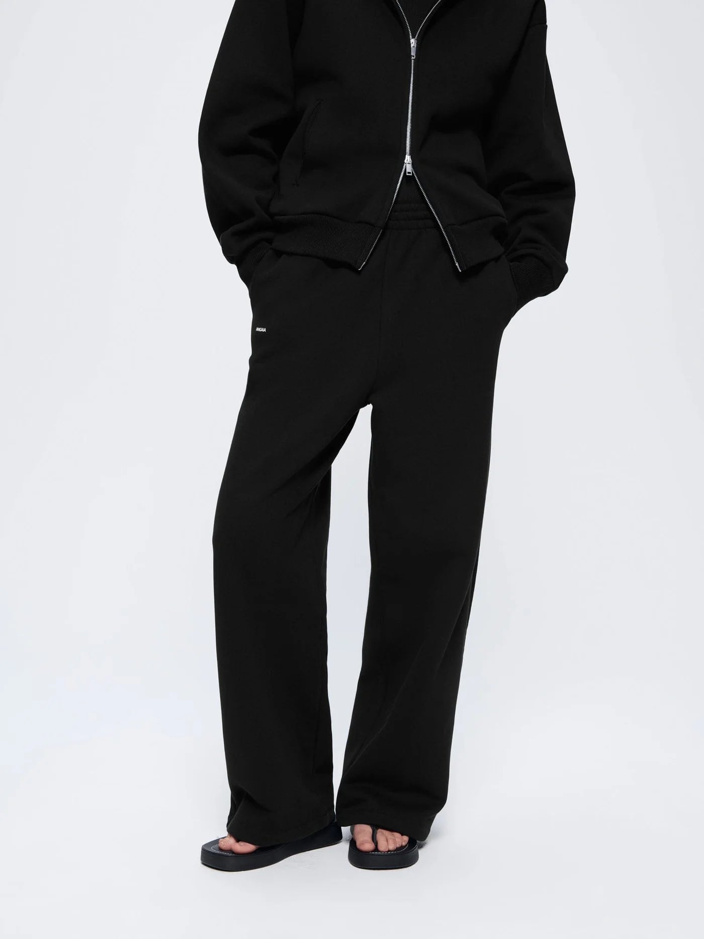 Womens 365 Heavyweight Straight Leg Track Pants - Black